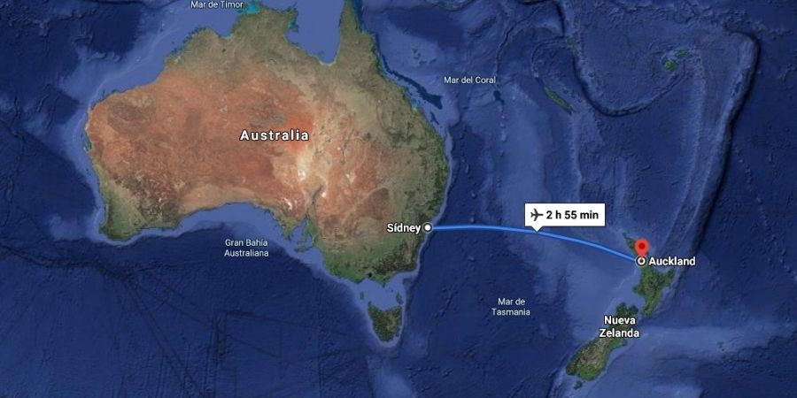 Mapa de Australia y Nueva Zelanda con ruta de Vuelo entre ellos